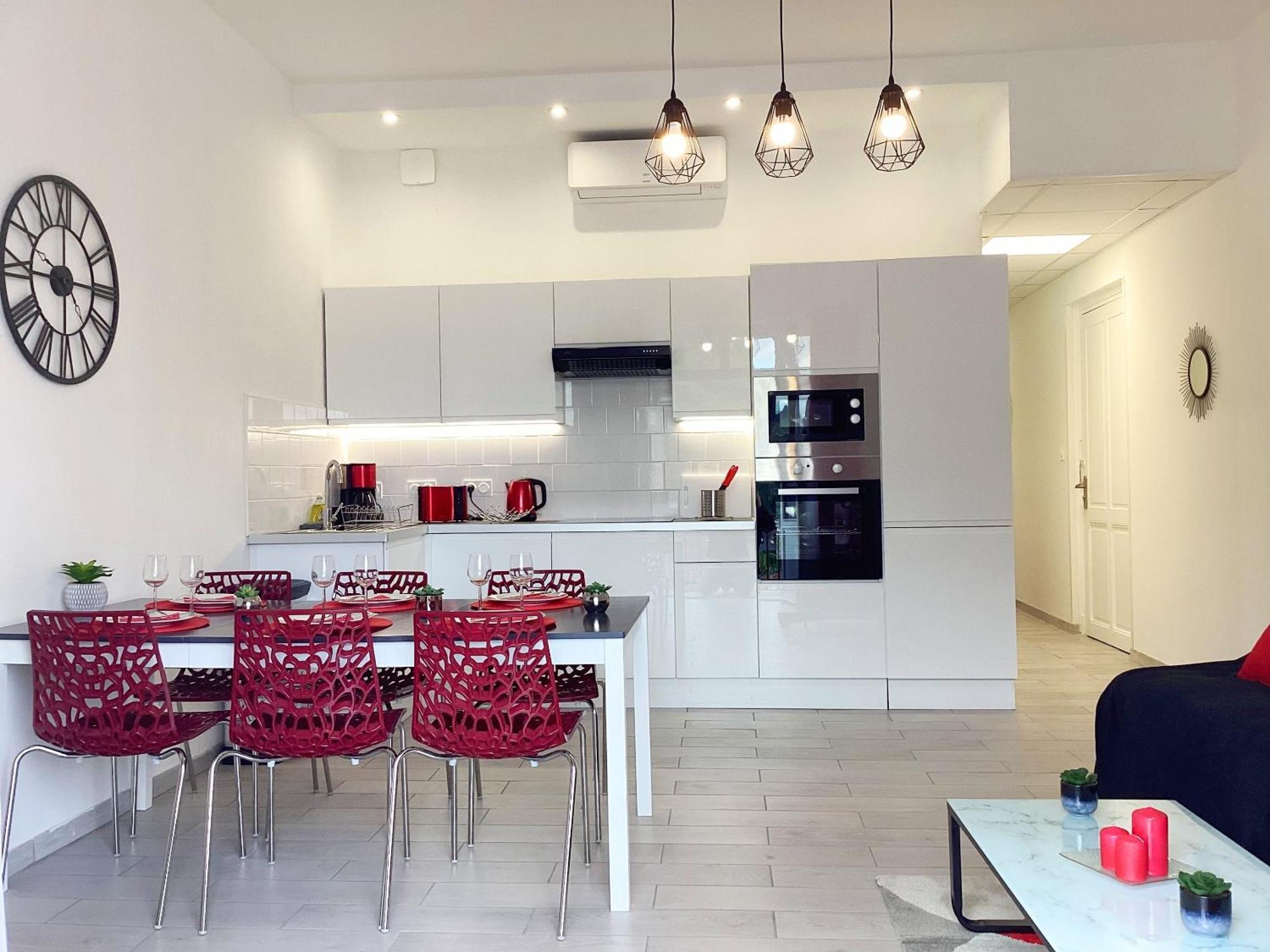 Appartement Stella 95 M2 Climatise Parking Proche Sanctuaires Lourdes Extérieur photo